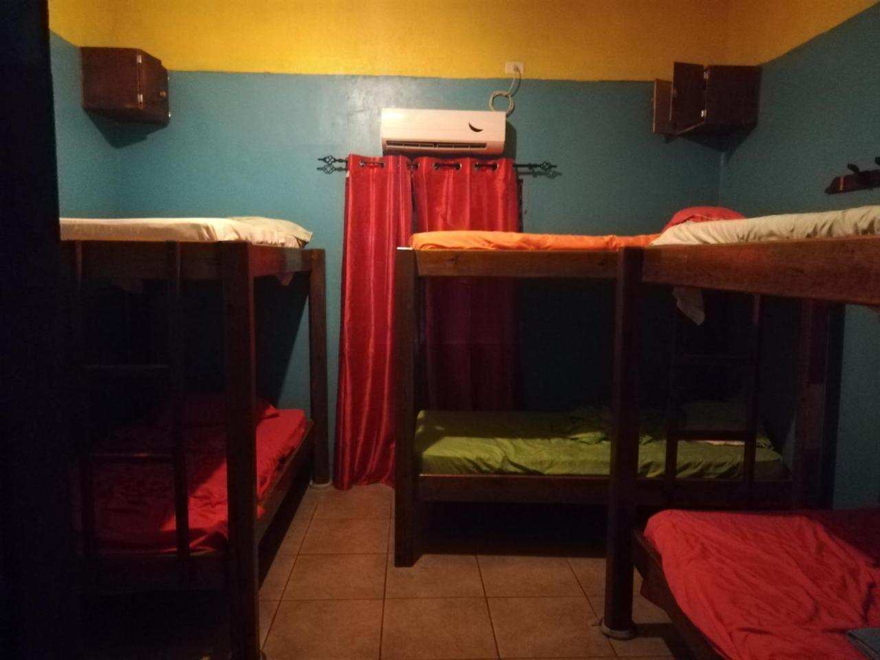 Cliff'S Hostel La Gruta Zewnętrze zdjęcie
